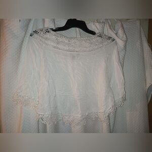 American Rag Embroidered Floral Lace Trimmed 3/4 Sleeve Blouse Size Small